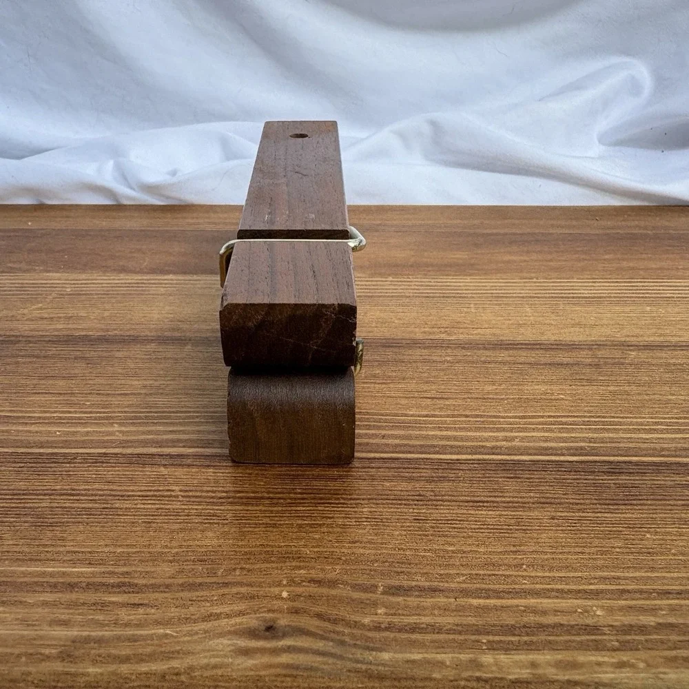 Vintage Benjor Solid Walnut Giant Clothespin Wall Clip Laundry Decor‎ 7 Inch